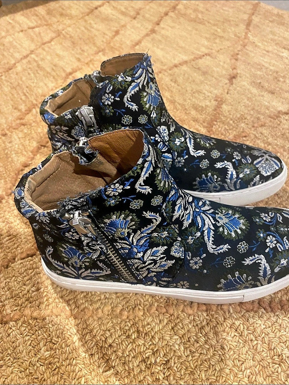 Gentle Souls Floral High Top Sneakers US 8.5